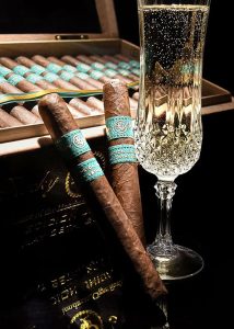 ロッキーパテル エディシオン ウニカ トロ (thm rp edicion unica toro)